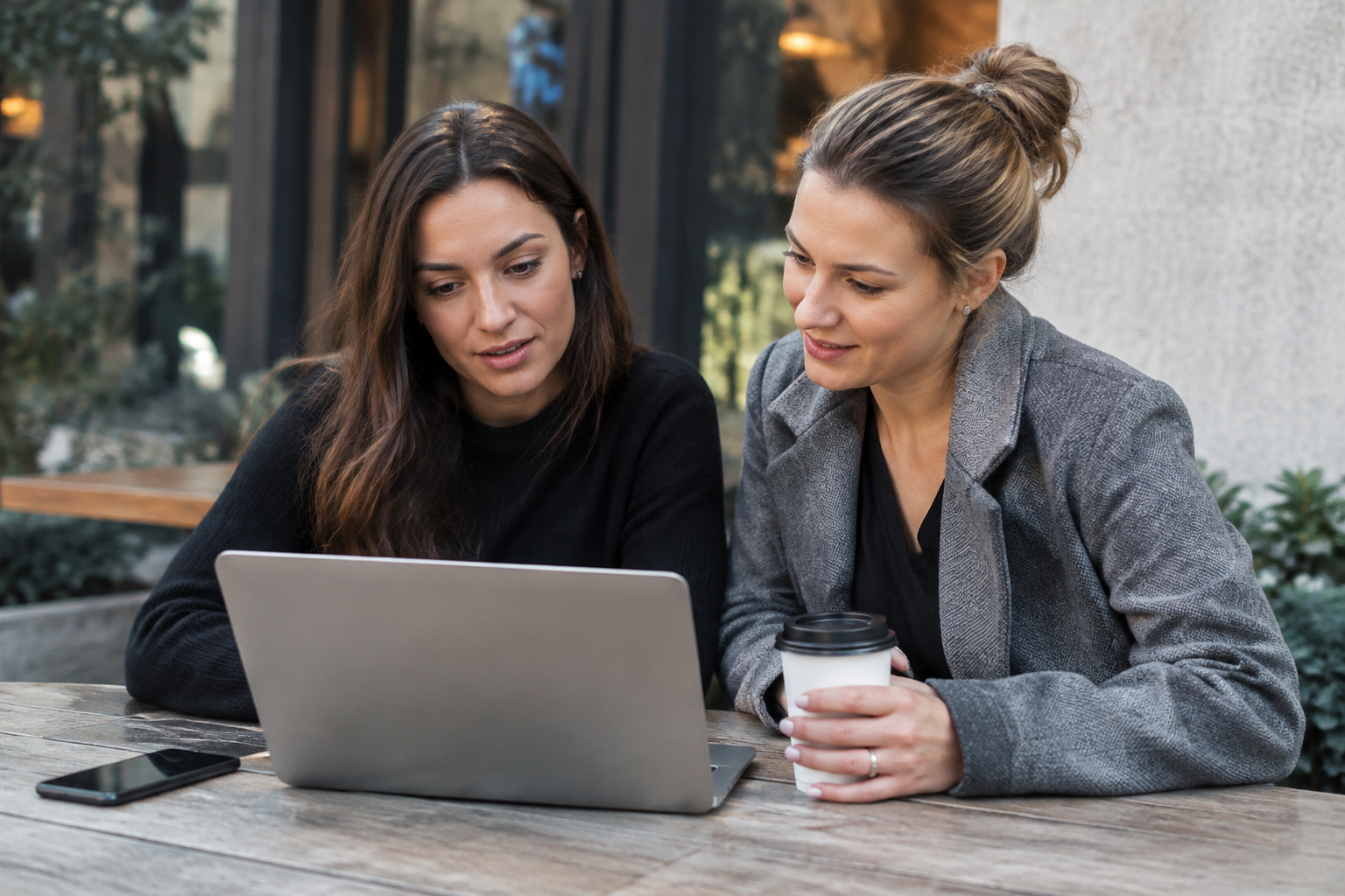 The 5 best ways to keep blog syndication copies identical after publishing
